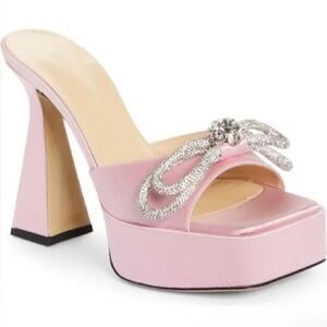 Mach and Mach Heels, missing stone